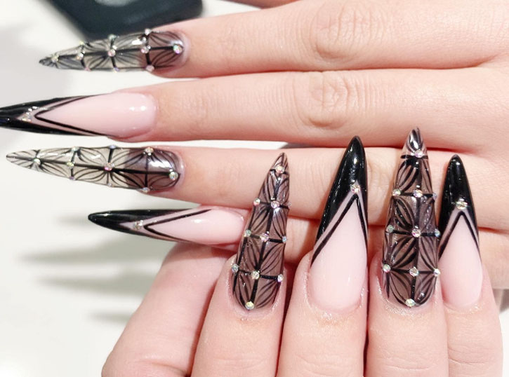 18 Best Nail Art Designs for Super Bowl 2016 - Debongo